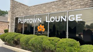 Puptown Lounge Upper Arlington
