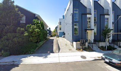 Carolyn and Steven’s Dog Boarding on Rover.com