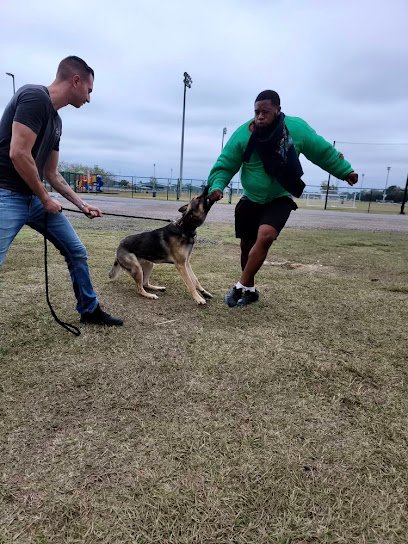 Black Leash K-9